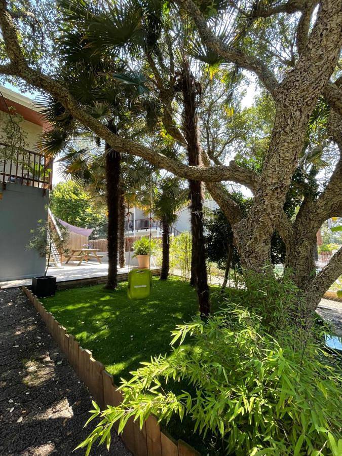 Gîte pour 4 personnes, avec jardin et vue, adapté aux familles dans Plage Naturistes