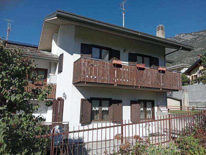 B&b per 2 persone, con Balcone e Terrazza nonché Panorama a Comune di Saint-Vincent