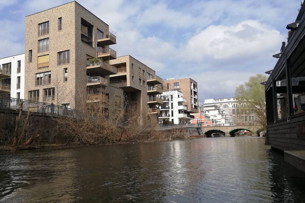Entire apartment, Living on the riverside in Südwest, Leipzig