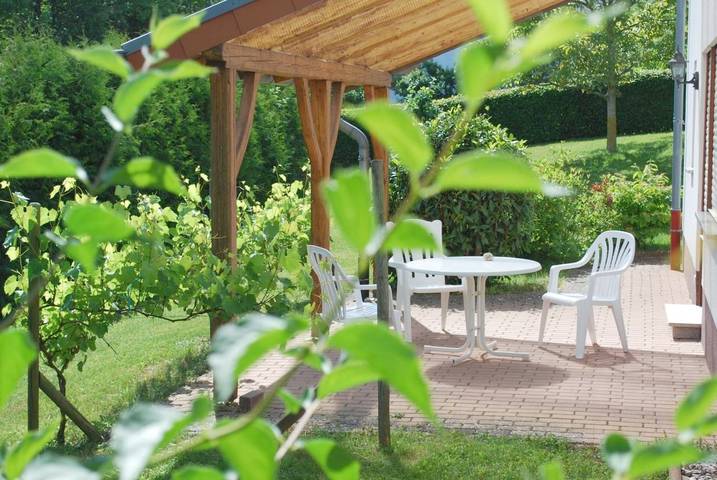 Location de vacances pour 2 personnes, avec jardin et terrasse à Mettlach - 2