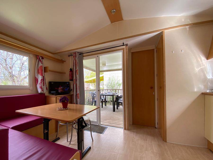 Camping La Sole - Mobilhome 4 personnes - Roller in Puybrun, Massif central