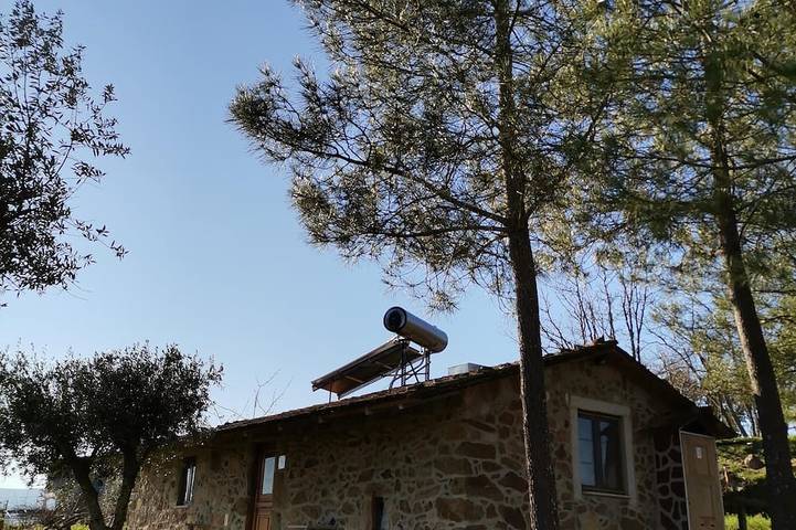 Casa de campo para 6 pessoas, com varanda e jardim, com animais de estimação na Serra da Estrela