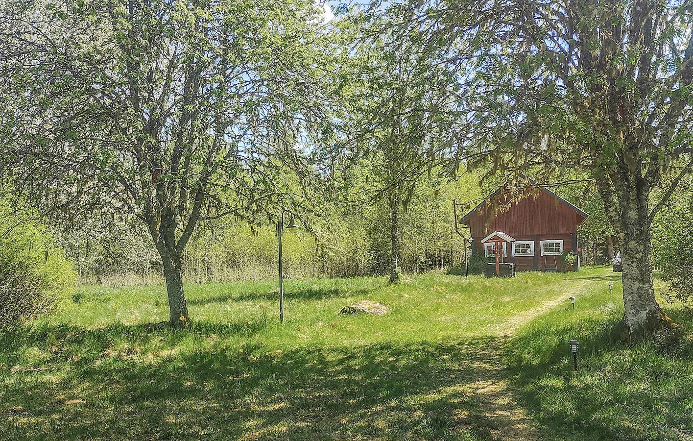 Hus för 5 Personer med trädgård in Herråkra, Kronobergs