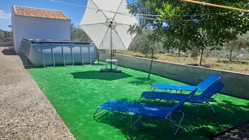 Casa rural para 5 personas, con Terraza y Jardín además de Piscina y Vistas en Monda - 3