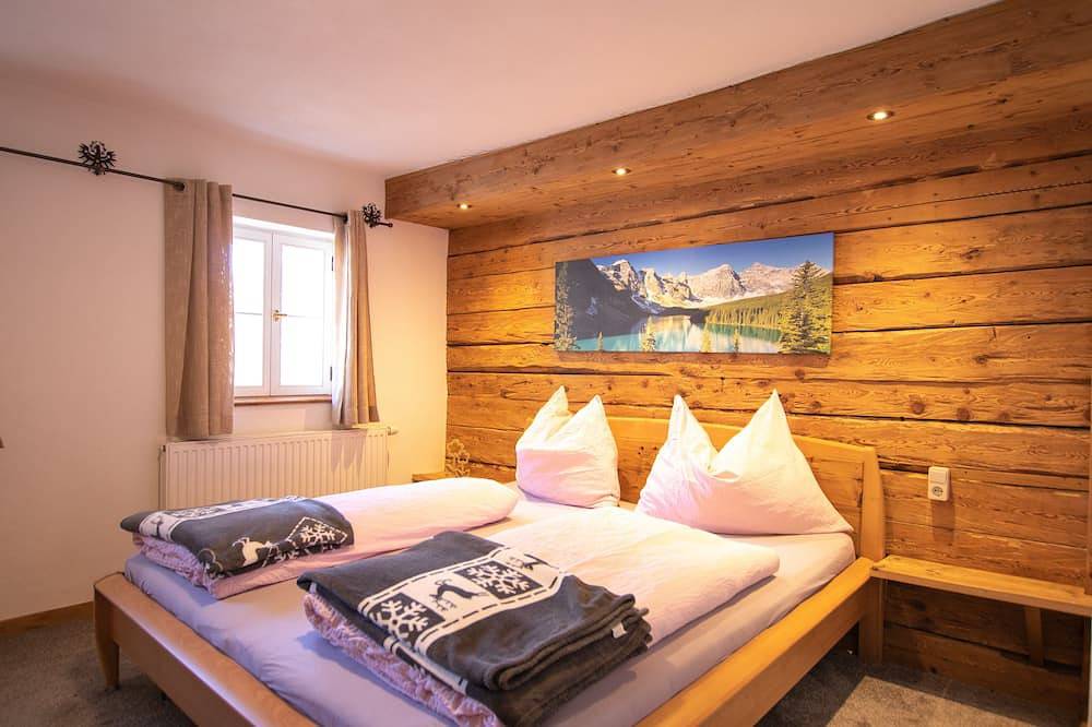 Geheel appartement, Vacation apartment/apartment for 5 guests with 65m² in Oberau Wildschönau in Wildschönau, Kaisergebirge