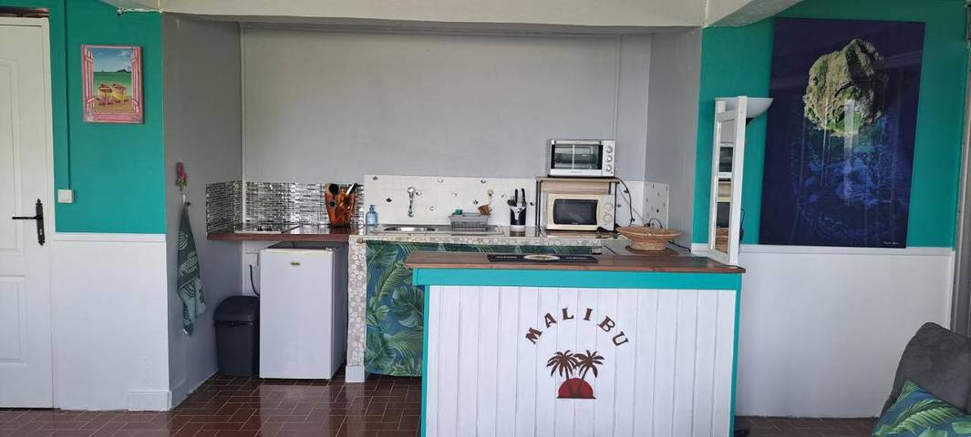 Gîte pour 3 personnes, avec terrasse et vue dans Plage du Coin - 3