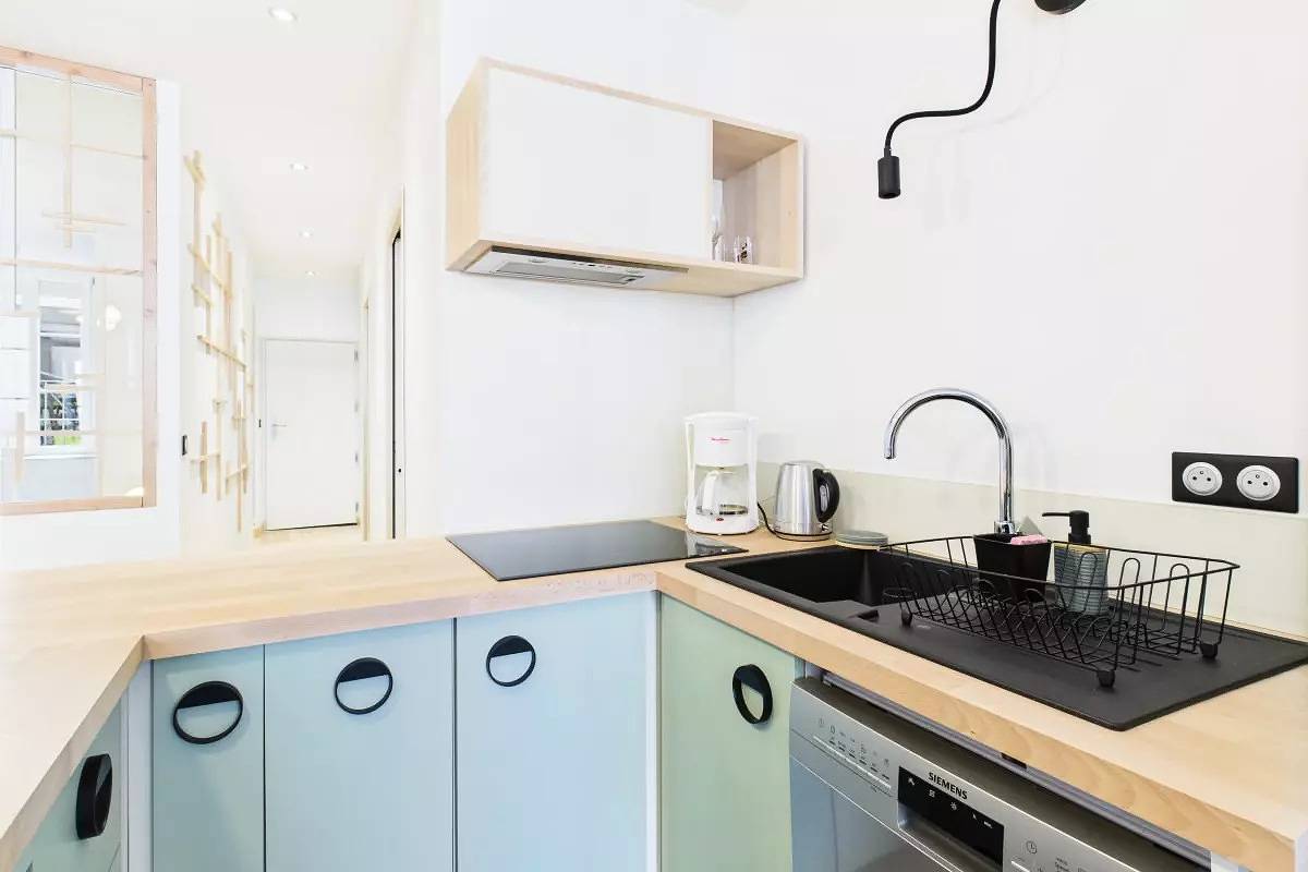 Entire apartment, Cozy Apartment in Clermont-Ferrand 200m From City Center in Clermont-Ferrand, Volcans d'Auvergne Regional Nature Park
