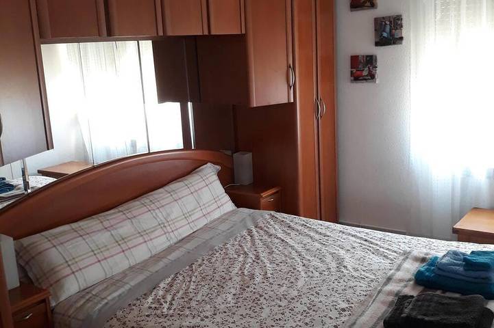 Gîte pour 5 personnes, avec balcon à Haro - 3