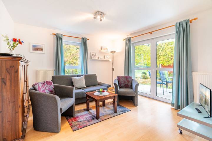 Ferienwohnung für 4 Personen, mit Terrasse und Garten in Zinnowitz