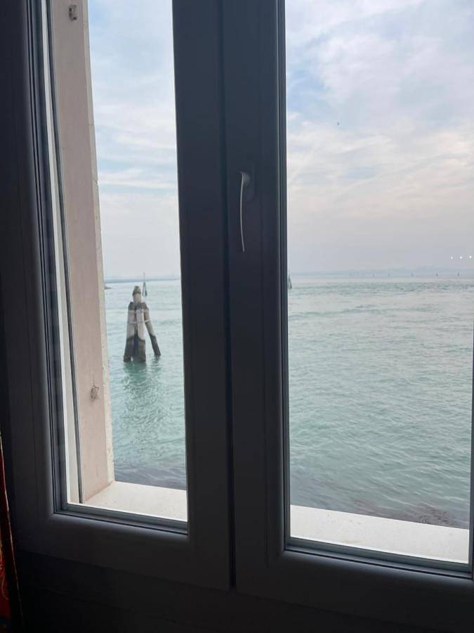 Deluxe Double Room with Balcony in Murano, Venedig