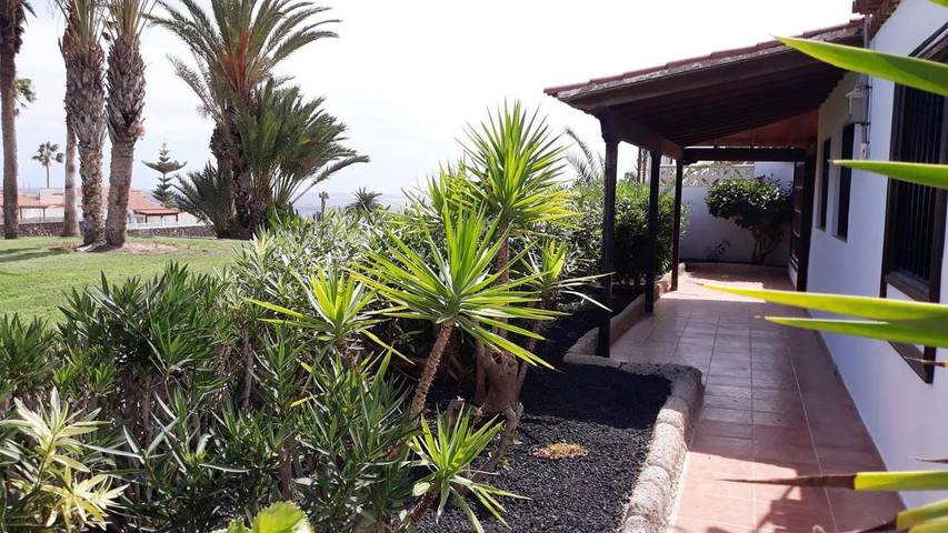 Casa rural para 4 personas, con vistas además de jardín y piscina en San Miguel de Abona - 4