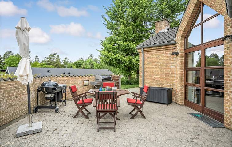 Ferienhaus für 6 Personen, mit Terrasse und Whirlpool in Lyngsbæk Strand - 4
