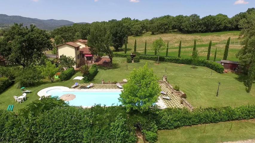 Villa per 14 persone, con piscina e giardino nonché idromassaggio - 1