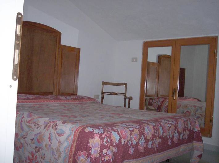 Location de vacances pour 2 personnes, avec vue ainsi que jardin et piscine à San Gimignano - 4