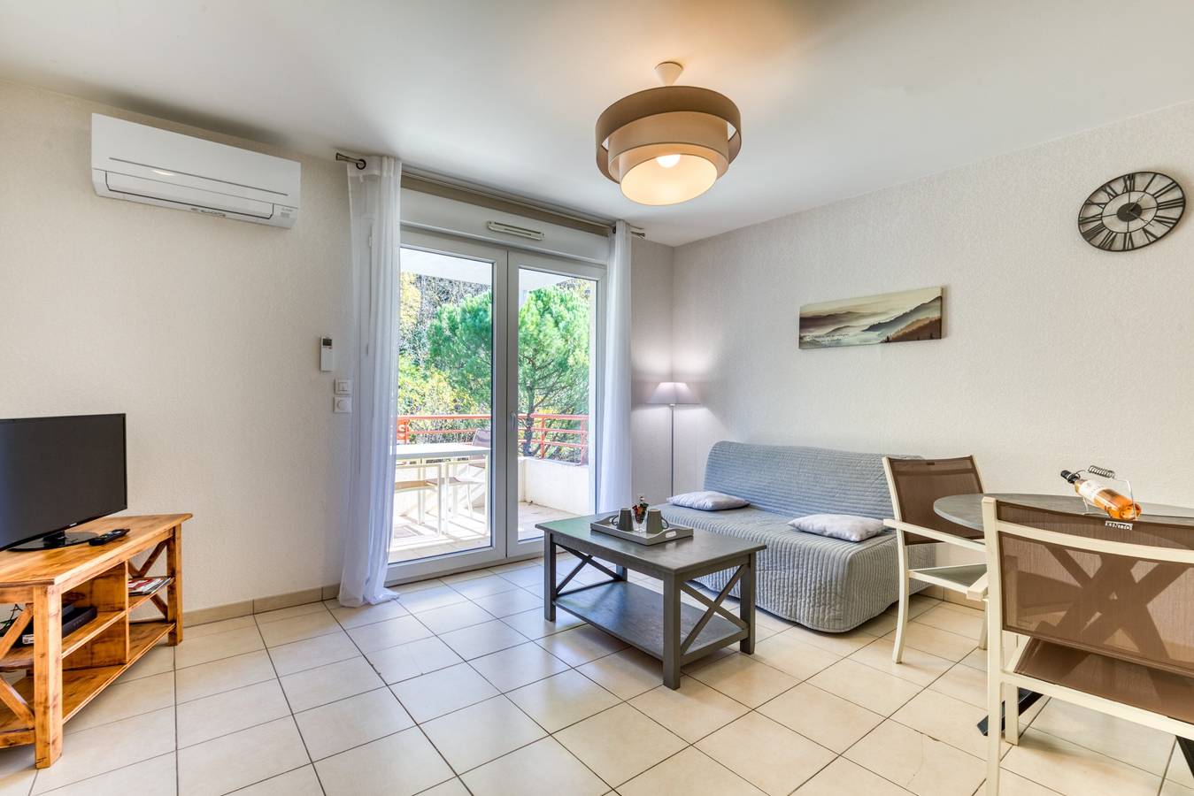 Appartement entier, Appartement 'T2 43m² Sécurisé, Climatisé, Wifi' avec Wi-Fi in Lamalou-les-Bains, Région de Béziers