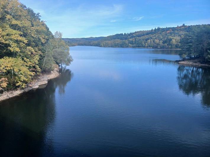 Location de vacances pour 3 personnes, avec vue et terrasse ainsi que jardin et sauna, animaux acceptés à Saint-Pardoux - 4