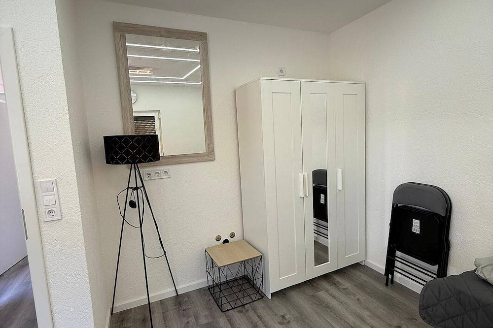 Ganze Wohnung, Im Herzen von Schwarzwald - ideal für Familien. Komplett neu renoviert Zentral in Gutach, Gutach (Schwarzwaldbahn)