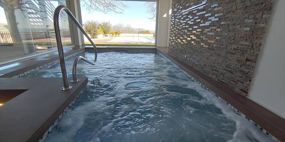 Bungalow für 2 Personen, mit Pool und Garten sowie Sauna und Ausblick in Kampanien - 3