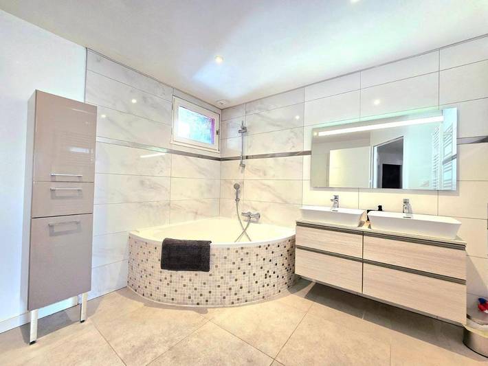Location de vacances pour 8 personnes, avec jardin à Saint-Avé - 3