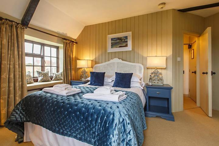 Holiday letting for 2 people, with terrace, with pets in Cley next the Sea