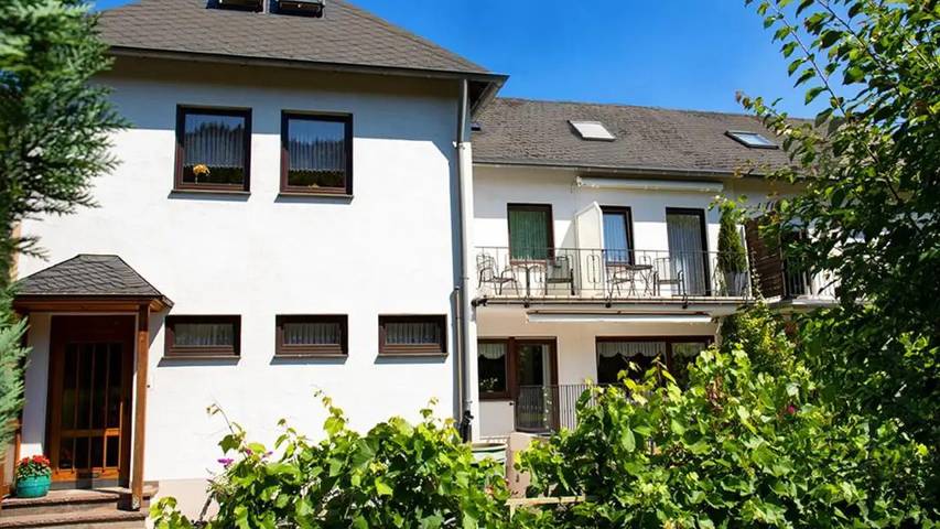 Ferienwohnung für 2 Personen, mit Garten in Mehring