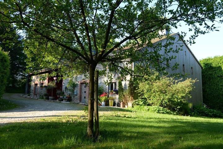Gîte pour 2 personnes, avec Terrasse et Jardin ainsi que Sauna et Vue dans Bellevaux-Ligneuville - 2