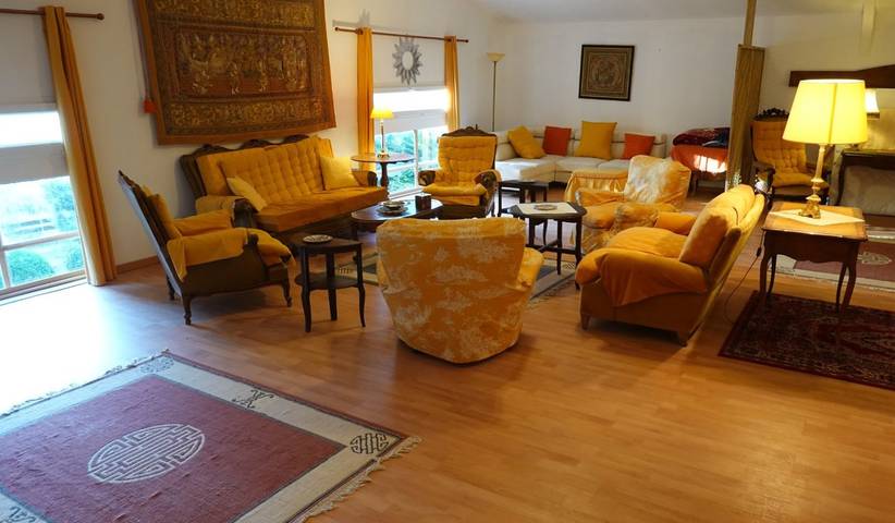 Gîte pour 9 personnes, avec terrasse et jardin, animaux acceptés
