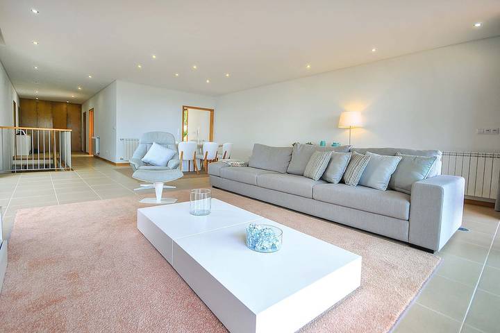 Location de vacances pour 10 personnes, avec piscine ainsi que vue sur l’océan et jardin dans Caminha - 3