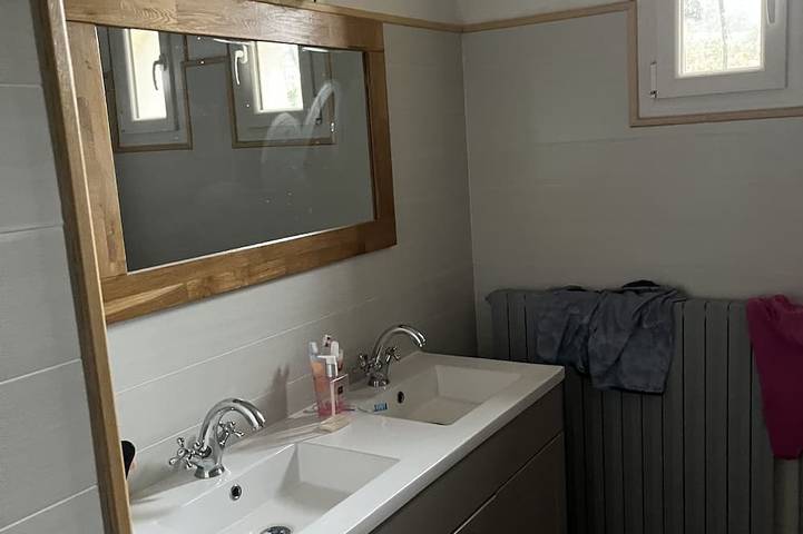 Location de vacances pour 4 personnes, avec balcon ainsi que jardin et jacuzzi à Saint-Satur - 3