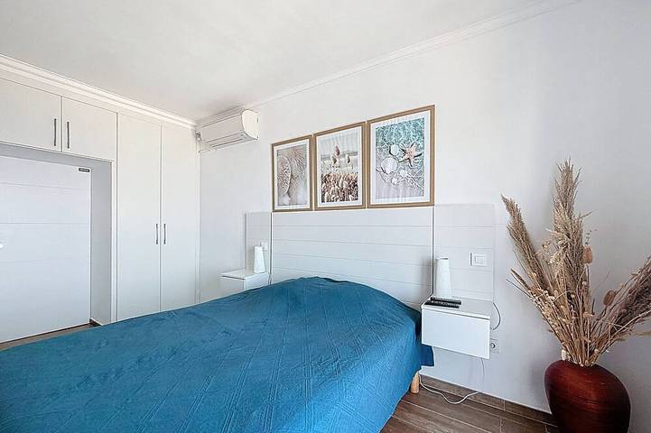Chalet pour 6 personnes, avec Balcon ainsi que Jardin et Piscine à Roses - 3