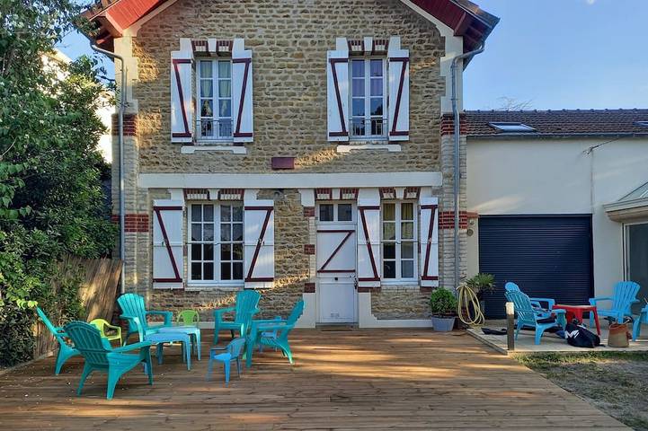 Maison de vacances pour 20 personnes, avec balcon et jardin, animaux acceptés à Ouistreham