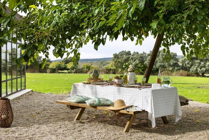 Casa rural para 12 personas, con jardín y terraza además de piscina y vistas en Sierra de San Vicente - 3