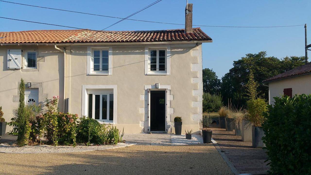 La bouquetiere in Mazières-en-Gâtine, Deux-Sèvres