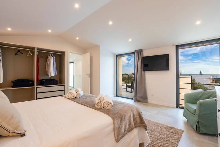 Entire apartment, Villa Nerissa in Pozzallo, Ragusa Province