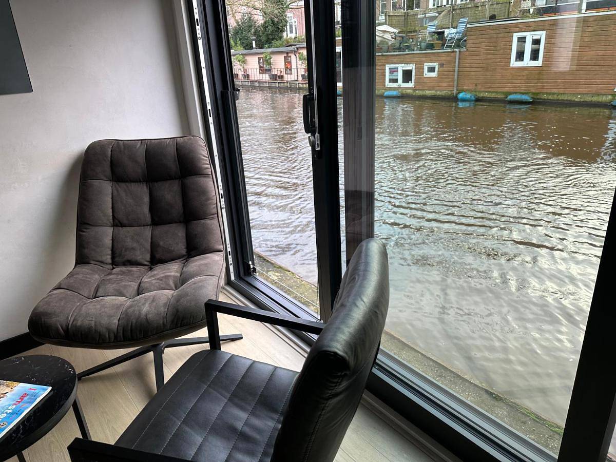 Amsterdam-Houseboat-Amstel in Holländische Küste