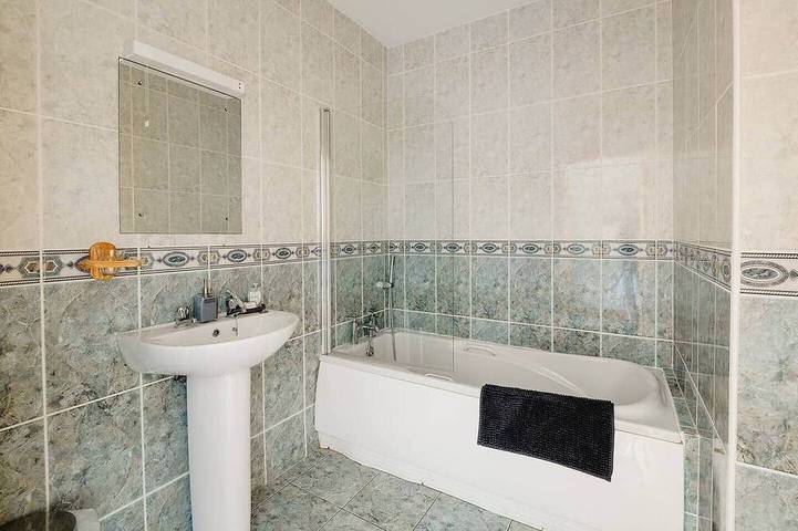 The Moor: Creevy Cottages in Donegal, County Donegal