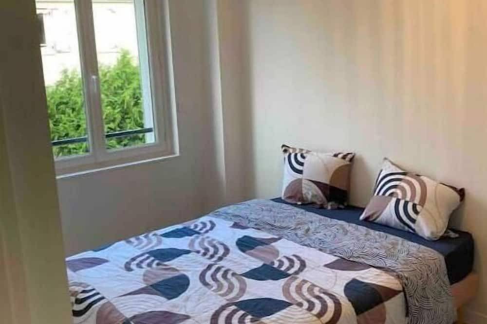 Le Repos du Pilote, Maison aux Portes du Circuit in Le Mans, Sarthe