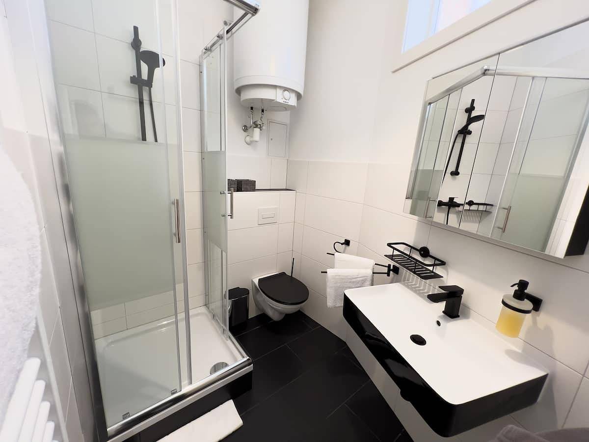 Ganze Wohnung, Apartment 'Backyard Loft West' mit Wlan in Charlottenburg Berlin, Berlin