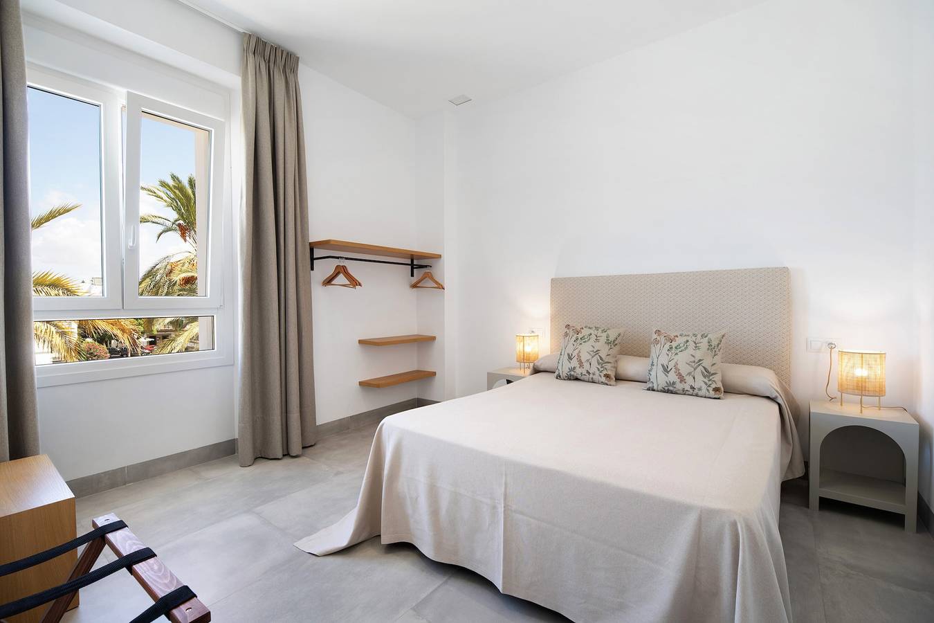 Ganze Wohnung, Ferienwohnung 'Suite Vistas Río 7' mit Gemeinschaftsterrasse, Wlan und Klimaanlage in Chiclana de la Frontera, Costa de la Luz