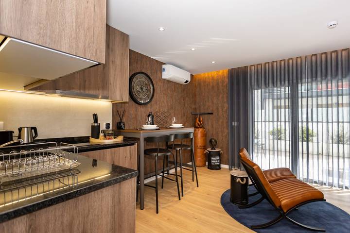 Ganzes Studio, Studio für 2 Personen mit Terrasse in Marinha Grande, Leiria District