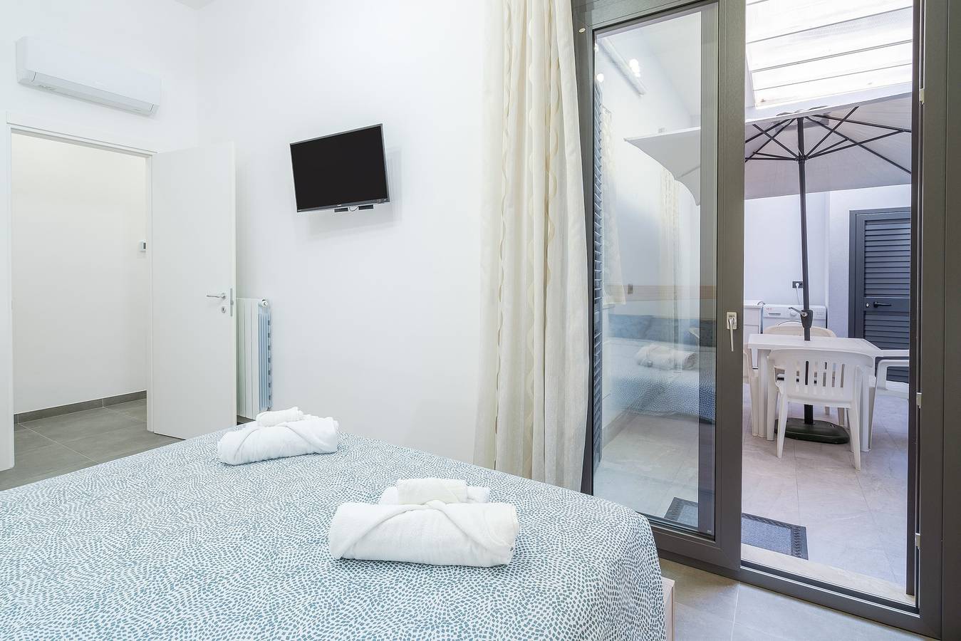 Appartement entier, Appartement "Erre House" avec terrasse privée et Wi-Fi in Avola, Province de Syracuse