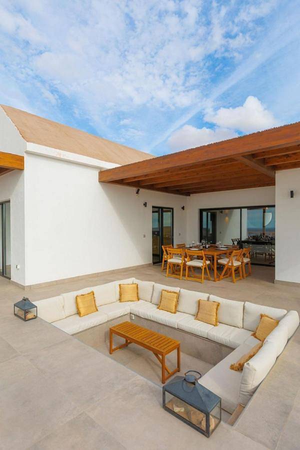 Casa Magafral Tindaya with heated pool in Tindaya, La Oliva