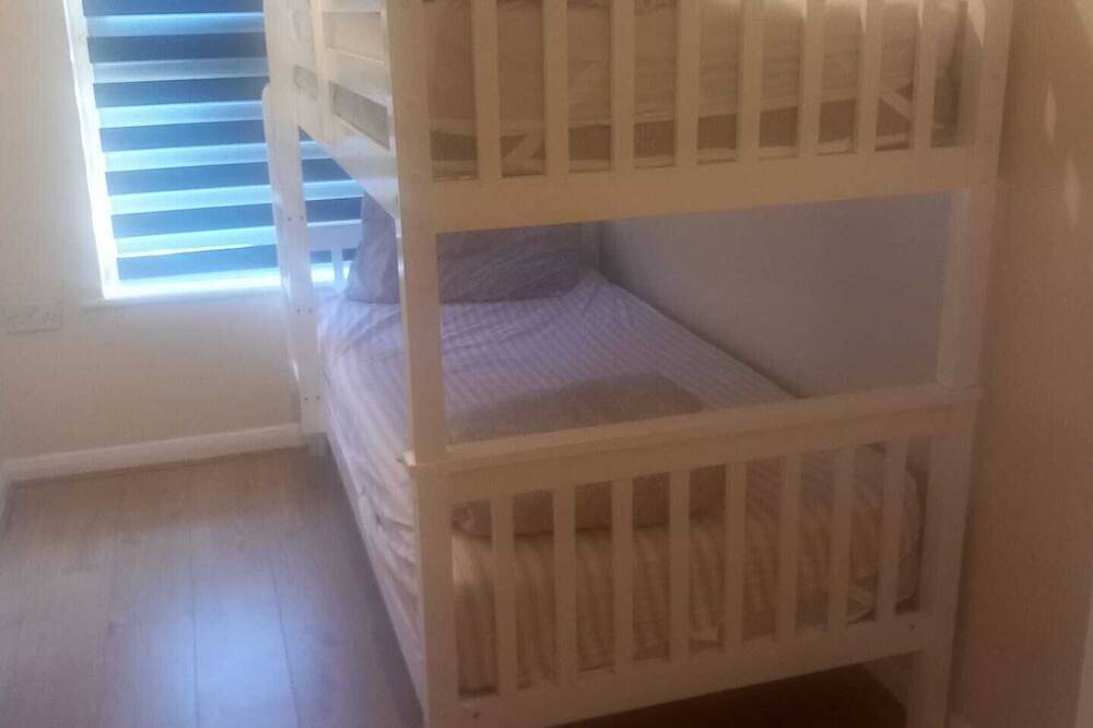 Apartamento entero, Charming 2-bedroom apartment in Erith with Wifi access in Bexley, Londres