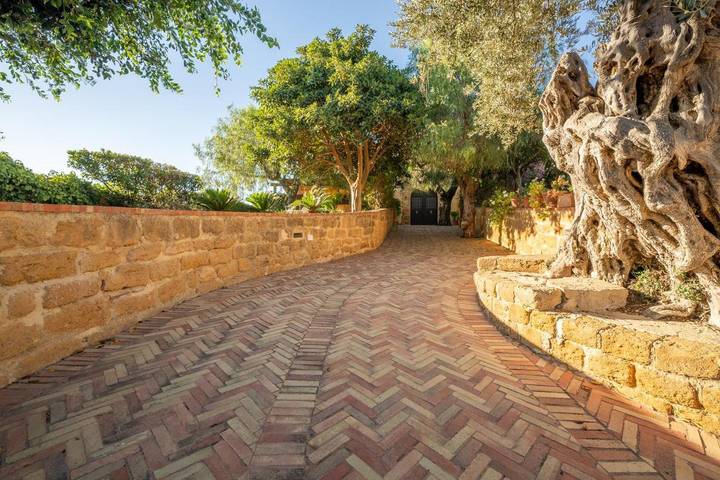 Agriturismo per 2 persone, con Balcone e Terrazza nonché Giardino e Panorama a Agrigento