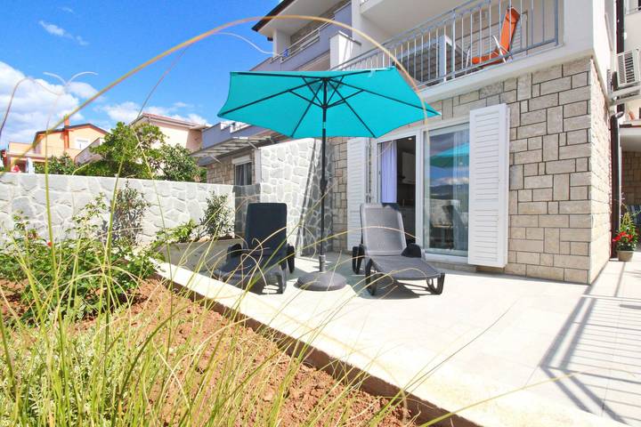 Ferienwohnung für 2 Personen, mit Balkon/Terrasse in Silo (Krk) - 3