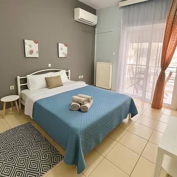 Gîte pour 2 personnes, avec vue et balcon, animaux acceptés à Serrès