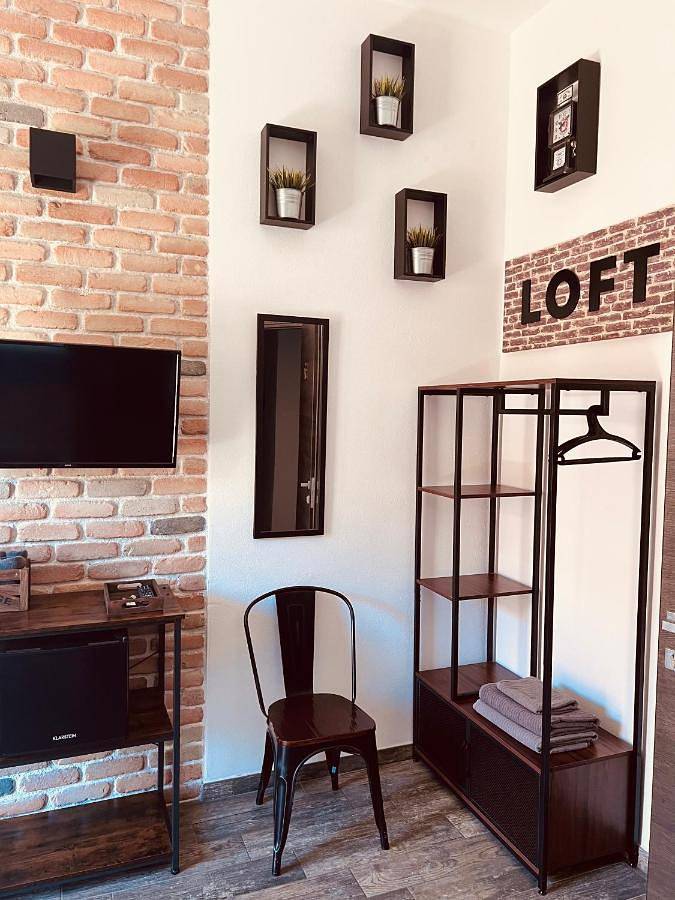 Chambre d’hôte pour 2 personnes, avec balcon et vue à Bosa - 2