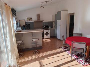 Gîte pour 2 personnes, avec terrasse et vue à Roquefort-la-Bédoule