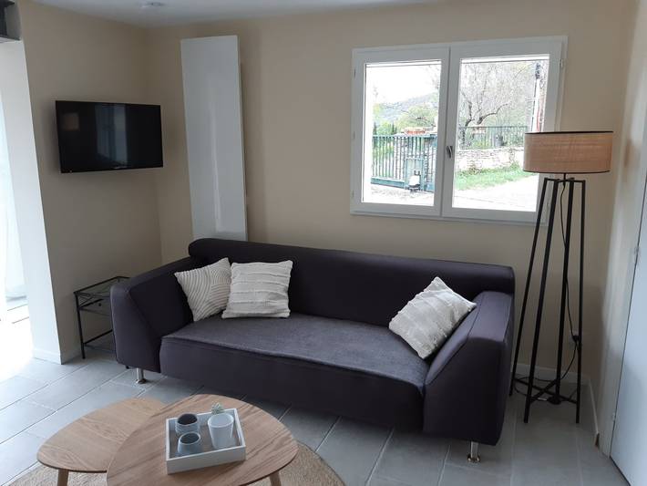 Gîte pour 5 personnes, avec terrasse et jardin à Saint-André-de-Roquepertuis - 4