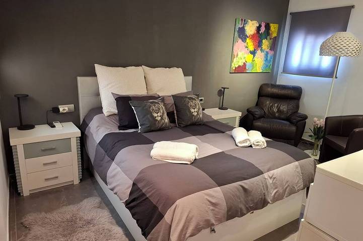 Gîte pour 9 personnes, avec jardin et balcon ainsi que jacuzzi et piscine à Llíria - 3